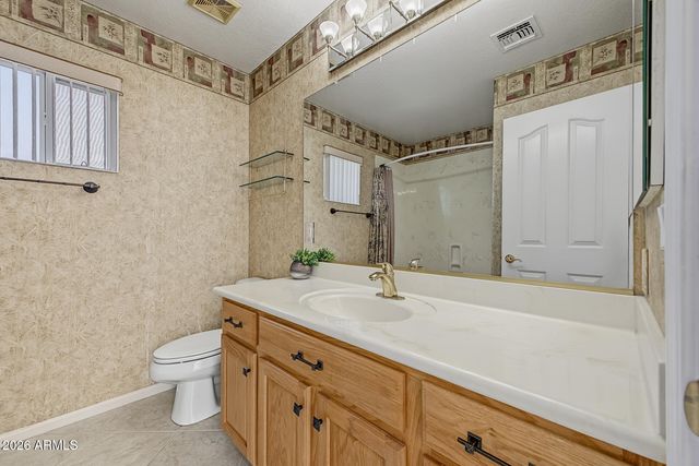 24412 S BERRYBROOK Drive, Sun Lakes, AZ 85248