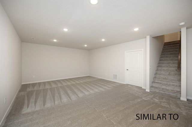 9123 Robinson Drive, West Des Moines, IA 50266