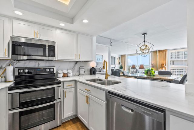 9820 Queensway Blvd Apt 605, Myrtle Beach, SC 29572
