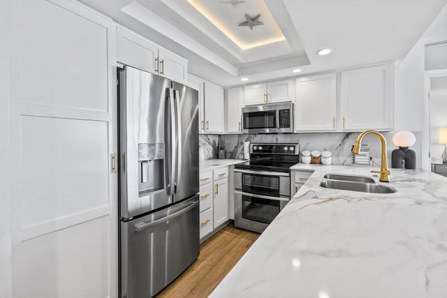 9820 Queensway Blvd Apt 605, Myrtle Beach, SC 29572