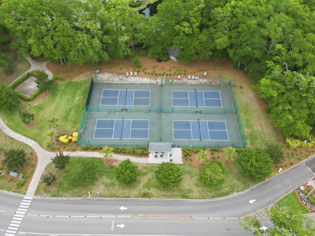9820 Queensway Blvd Apt 605, Myrtle Beach, SC 29572