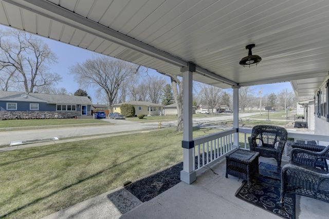 129 Pine Street, Lowell, IN 46356