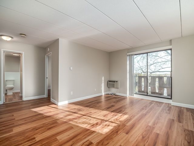10 Main 602, Framingham, MA 01702