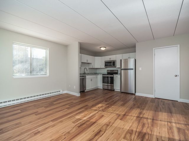 10 Main 602, Framingham, MA 01702