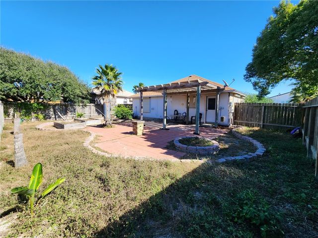 14721 Lighthouse Dr, Corpus Christi, TX 78418