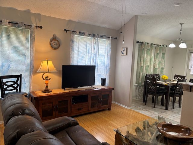 14721 Lighthouse Dr, Corpus Christi, TX 78418