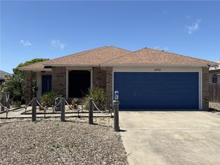 14721 Lighthouse Dr, Corpus Christi, TX 78418