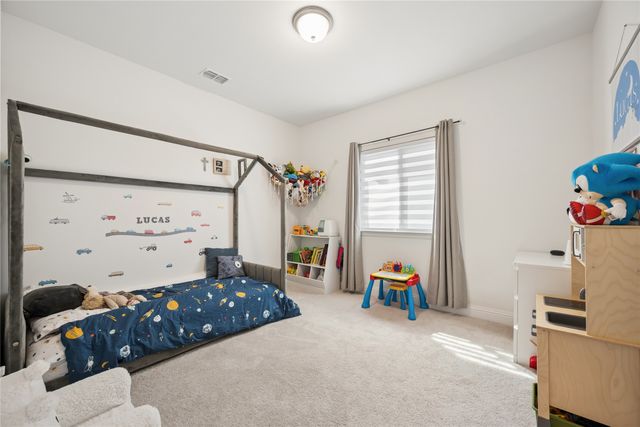 916 Crockett Street, Aubrey, TX 76227