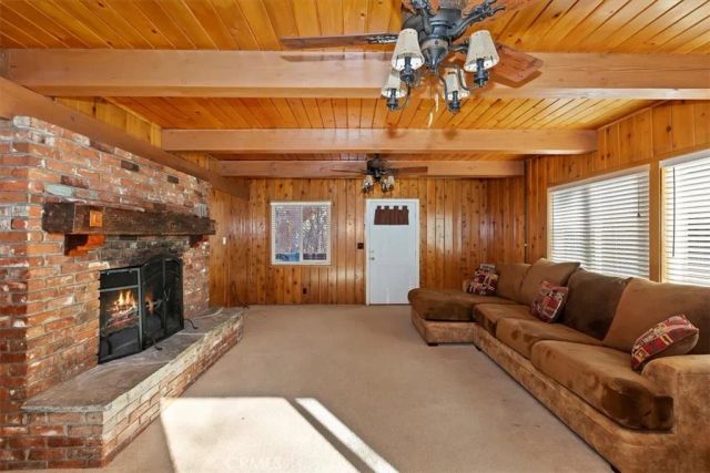 33810 Meadow Lane, Green Valley Lake, CA 92341