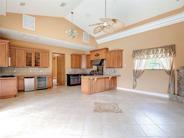 9460 BEARFOOT TRAIL, Weeki Wachee, FL 34613