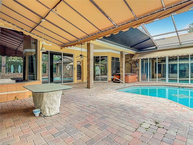 9460 BEARFOOT TRAIL, Weeki Wachee, FL 34613