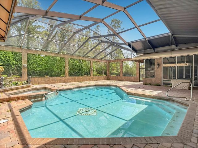 9460 BEARFOOT TRAIL, Weeki Wachee, FL 34613