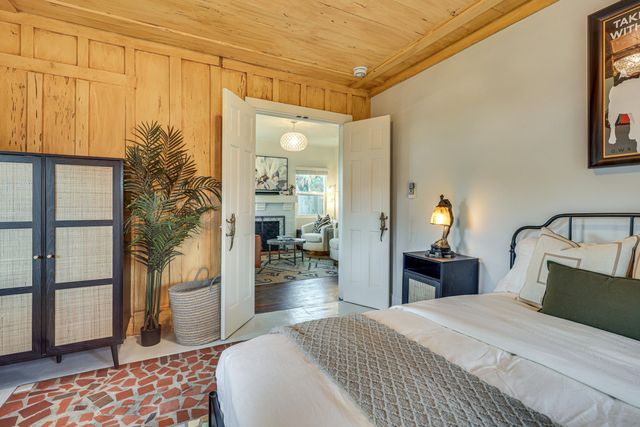 411 Valley Forge Road, West Palm Beach, FL 33405