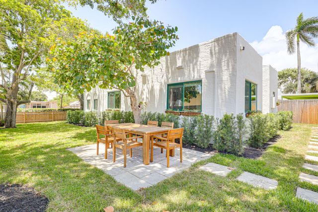 411 Valley Forge Road, West Palm Beach, FL 33405