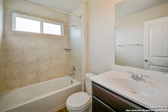 6038 Akin Quay, San Antonio, TX 78261