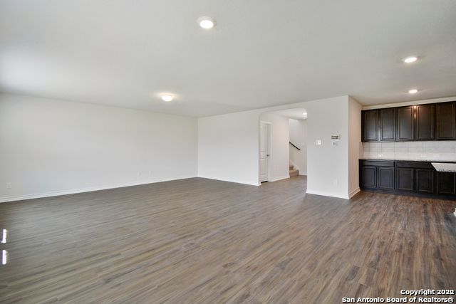 6038 Akin Quay, San Antonio, TX 78261