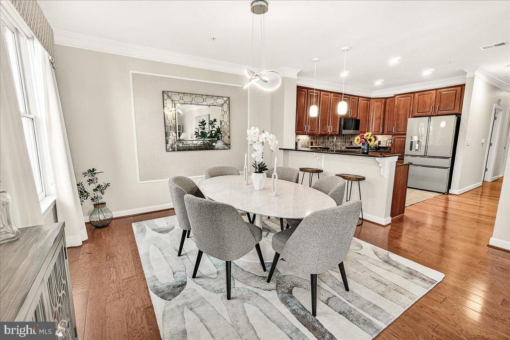 Image 14 of property listing at 35 E ALL SAINTS ST #111, Frederick, MD 21701