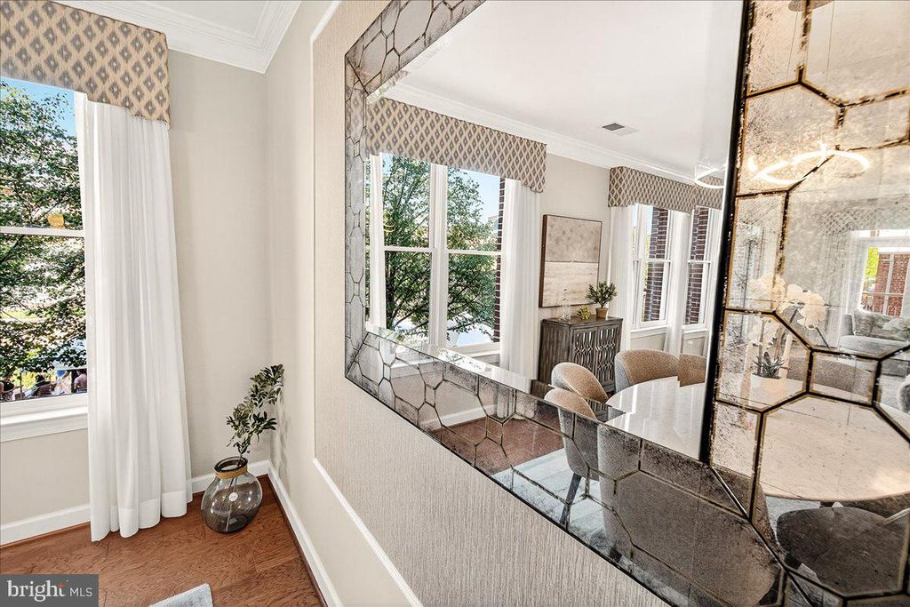 Image 21 of property listing at 35 E ALL SAINTS ST #111, Frederick, MD 21701