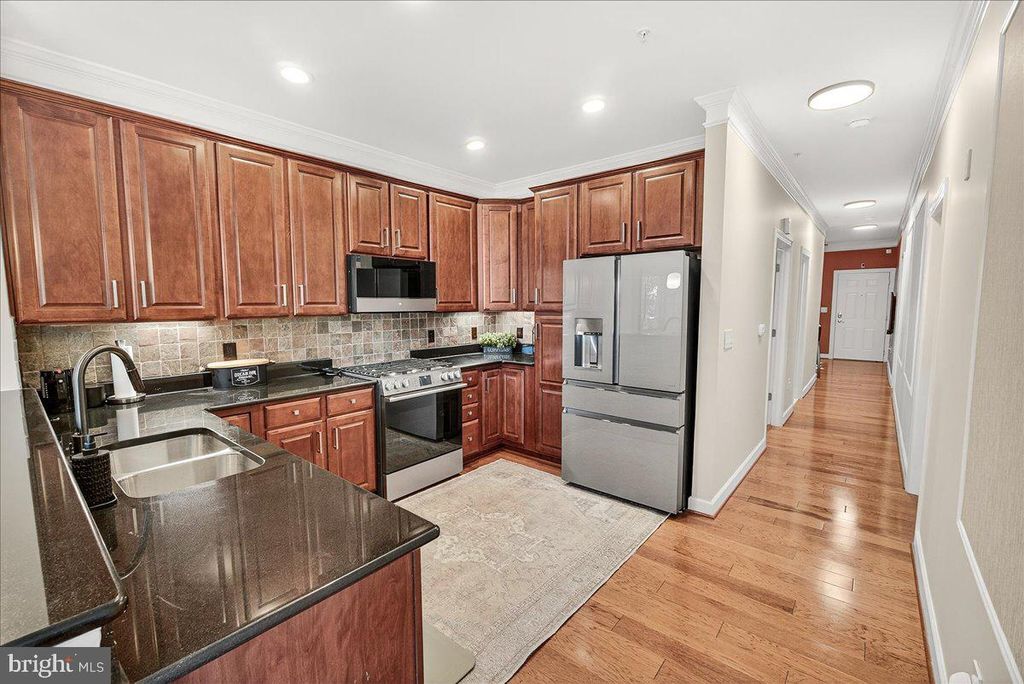 Image 30 of property listing at 35 E ALL SAINTS ST #111, Frederick, MD 21701