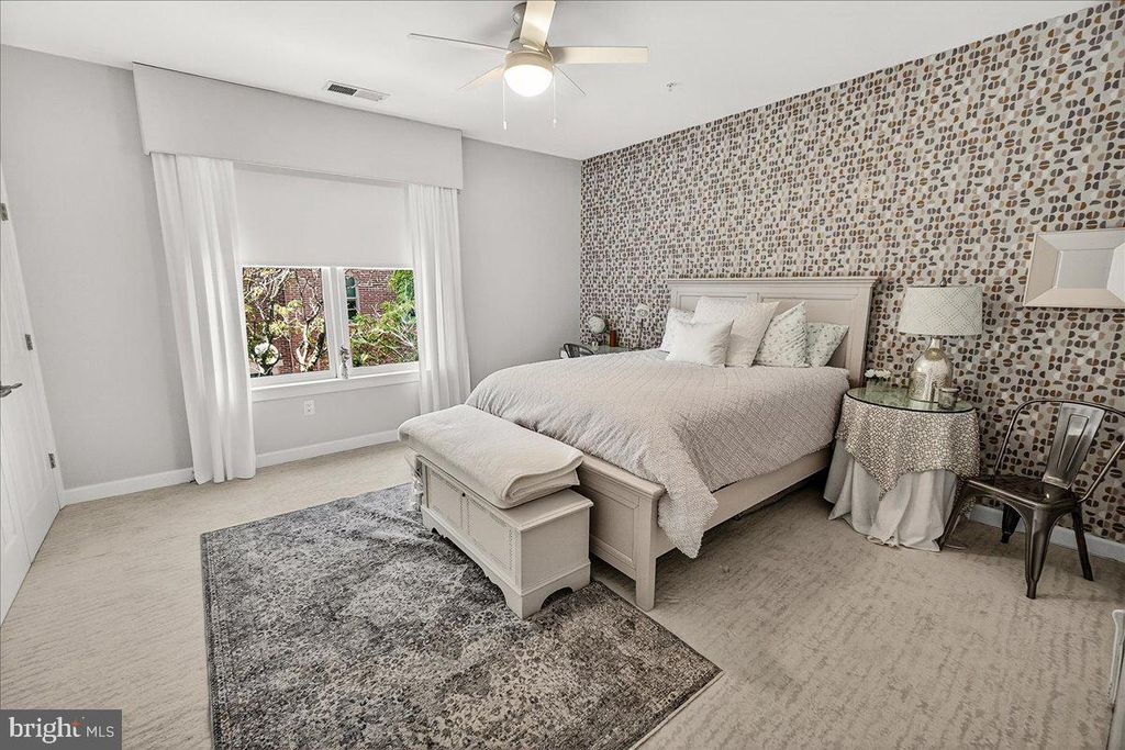 Image 43 of property listing at 35 E ALL SAINTS ST #111, Frederick, MD 21701
