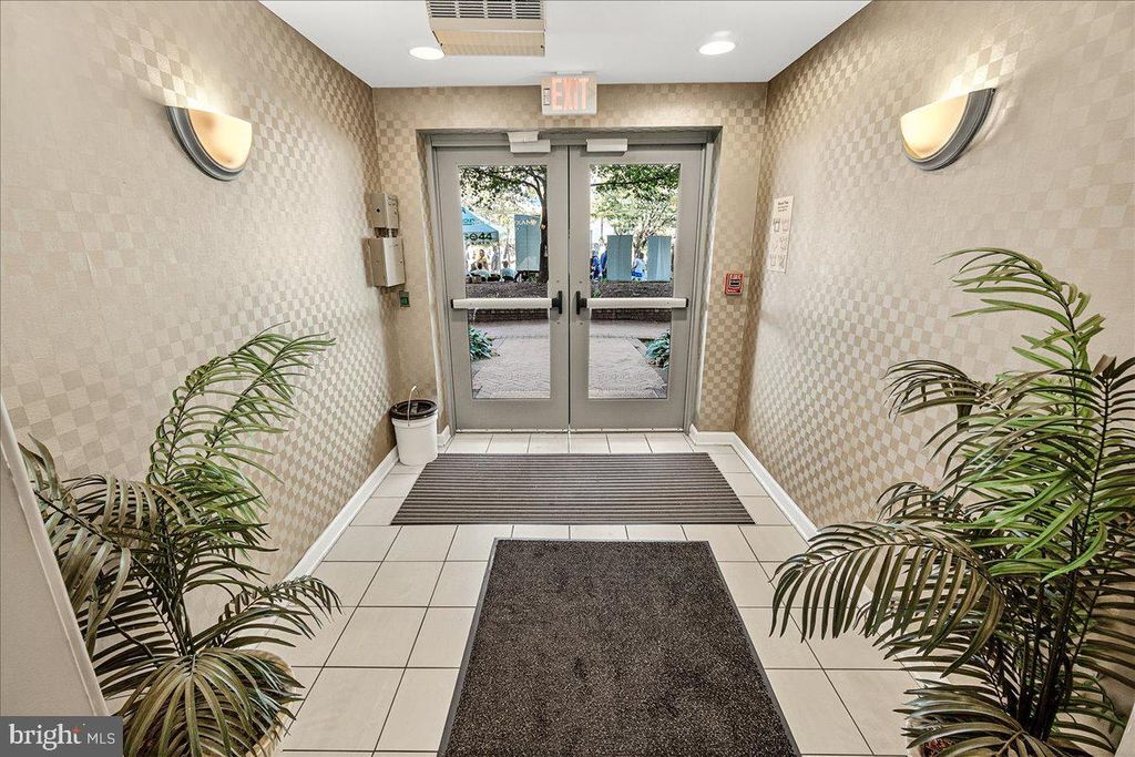 Image 52 of property listing at 35 E ALL SAINTS ST #111, Frederick, MD 21701