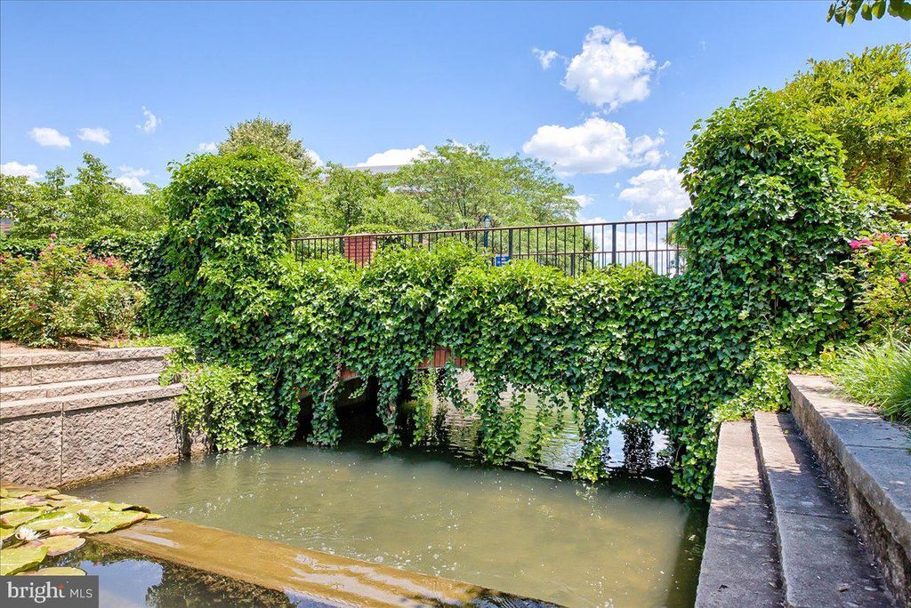 Image 81 of property listing at 35 E ALL SAINTS ST #111, Frederick, MD 21701