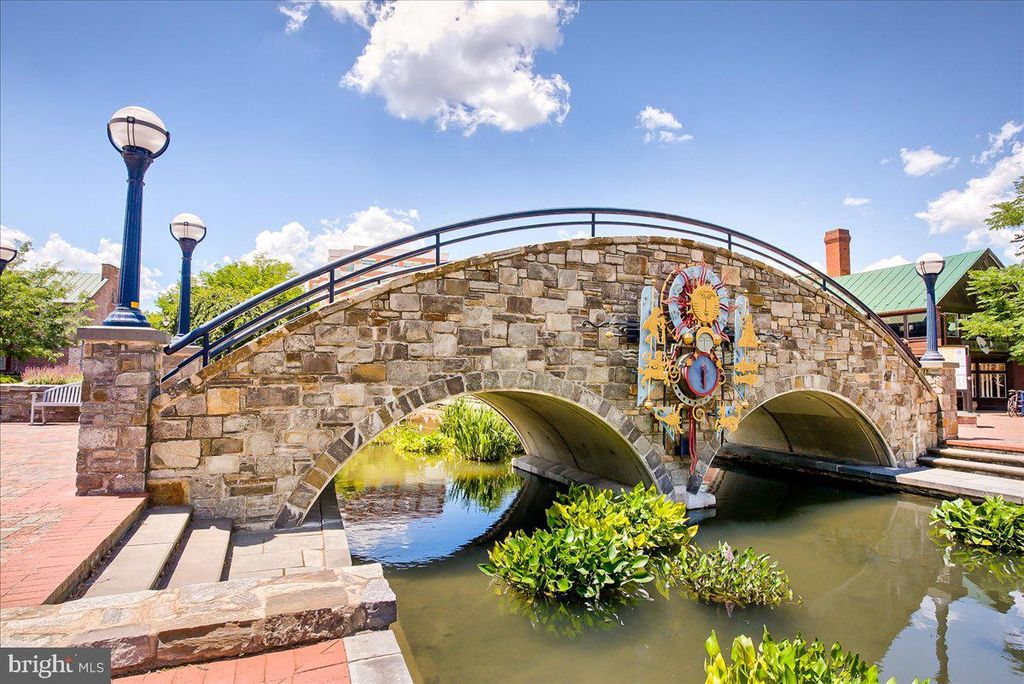 Image 84 of property listing at 35 E ALL SAINTS ST #111, Frederick, MD 21701