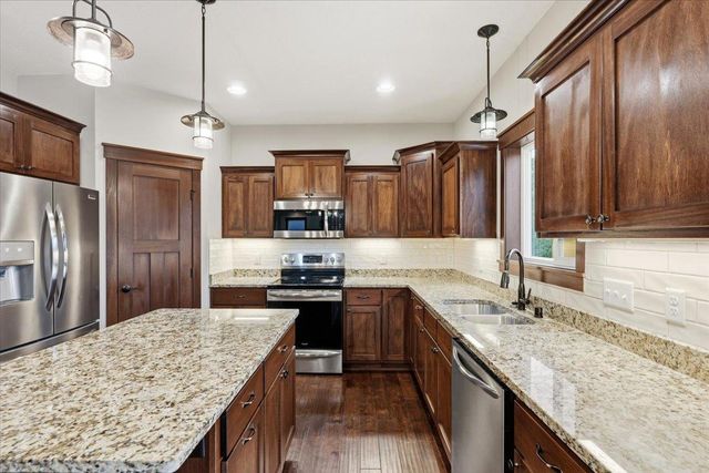 1846 White Pine Court, Stillwater, MN 55082