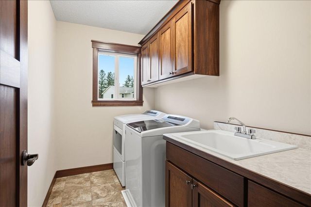 1846 White Pine Court, Stillwater, MN 55082