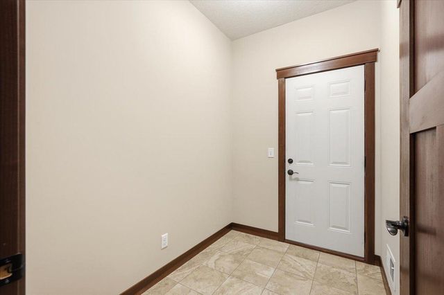 1846 White Pine Court, Stillwater, MN 55082