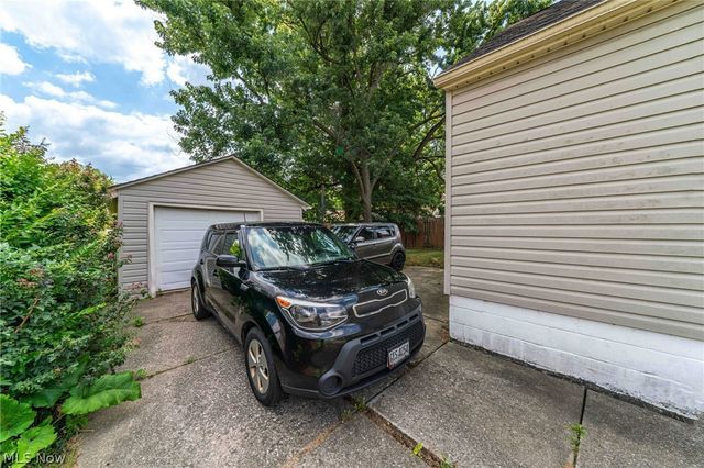 1347 Hammel Street, Akron, OH 44306