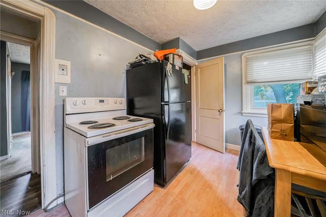 1347 Hammel Street, Akron, OH 44306