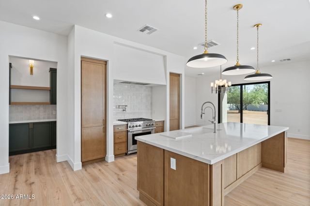 6615 E DOVE VALLEY Road, Cave Creek, AZ 85331