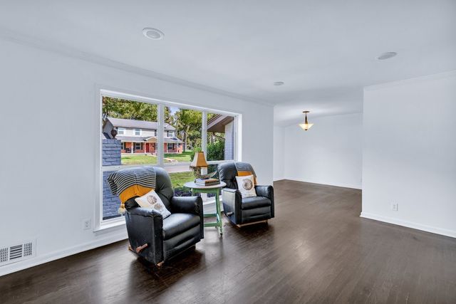 312 W Rio Grande Street, Garland, TX 75041