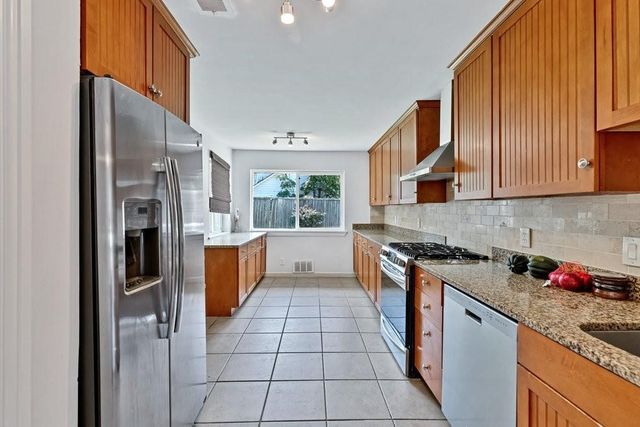 312 W Rio Grande Street, Garland, TX 75041