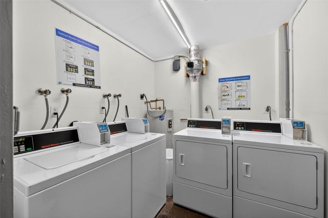 3004 NE 5th Terrace 305-C, Wilton Manors, FL 33334