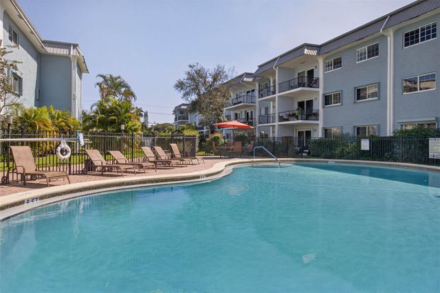 3004 NE 5th Terrace 305-C, Wilton Manors, FL 33334