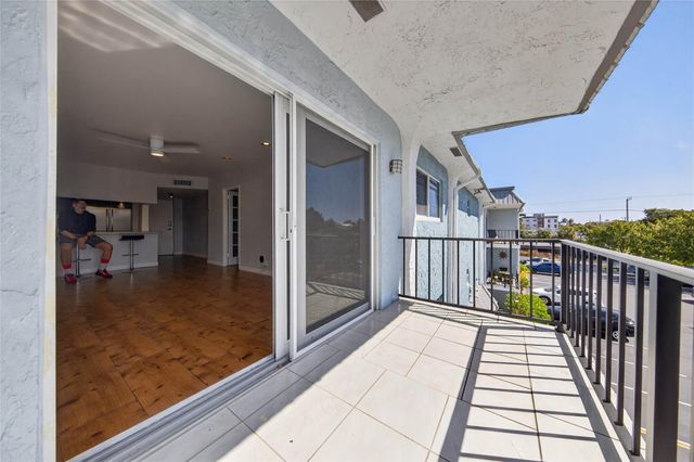 3004 NE 5th Terrace 305-C, Wilton Manors, FL 33334