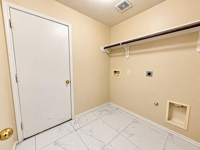 9314 Chamisal Court, Humble, TX 77396