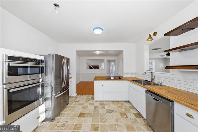 2008 Highway 85 S, Fayetteville, GA 30215