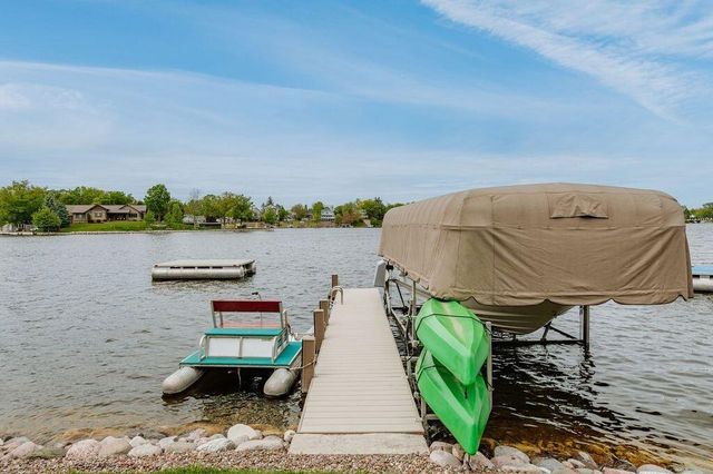 N50W35310 Wisconsin AVENUE, Oconomowoc, WI 53066