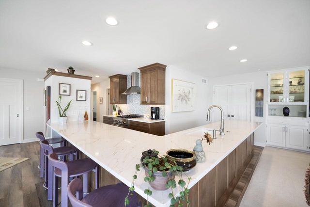 N50W35310 Wisconsin AVENUE, Oconomowoc, WI 53066