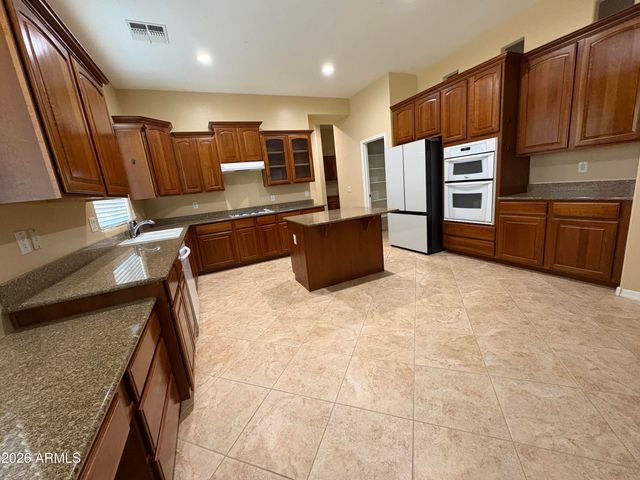 18676 E DRUIDS GLEN Road, Queen Creek, AZ 85142