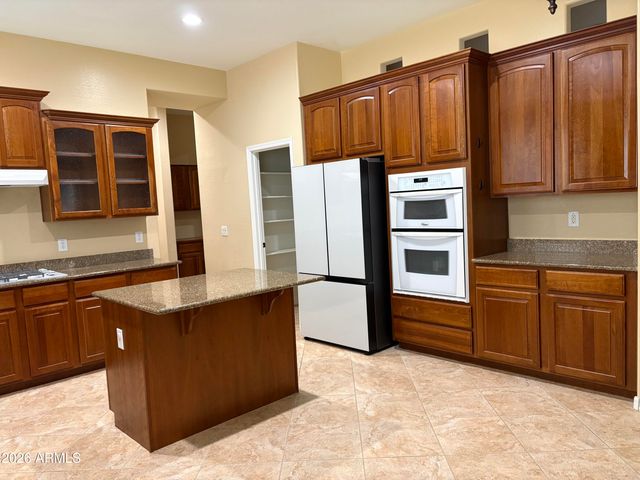 18676 E DRUIDS GLEN Road, Queen Creek, AZ 85142