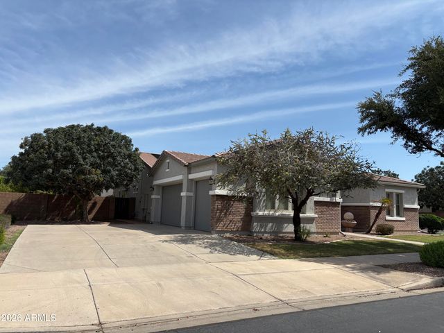 18676 E DRUIDS GLEN Road, Queen Creek, AZ 85142