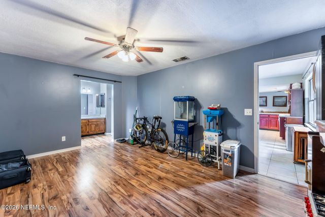 6258 LEEWARD Court, Fleming Island, FL 32003