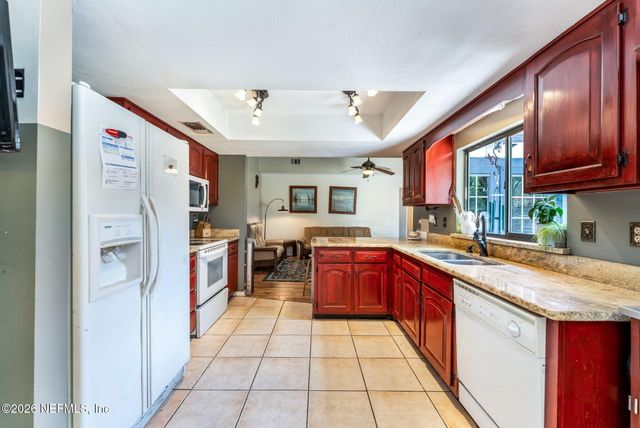 6258 LEEWARD Court, Fleming Island, FL 32003