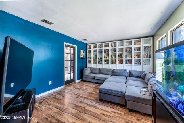 6258 LEEWARD Court, Fleming Island, FL 32003