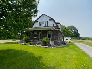 11755 W Tittabawassee Road, Freeland, MI 48623