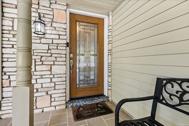 506 CORDOBA DR, Universal City, TX 78148